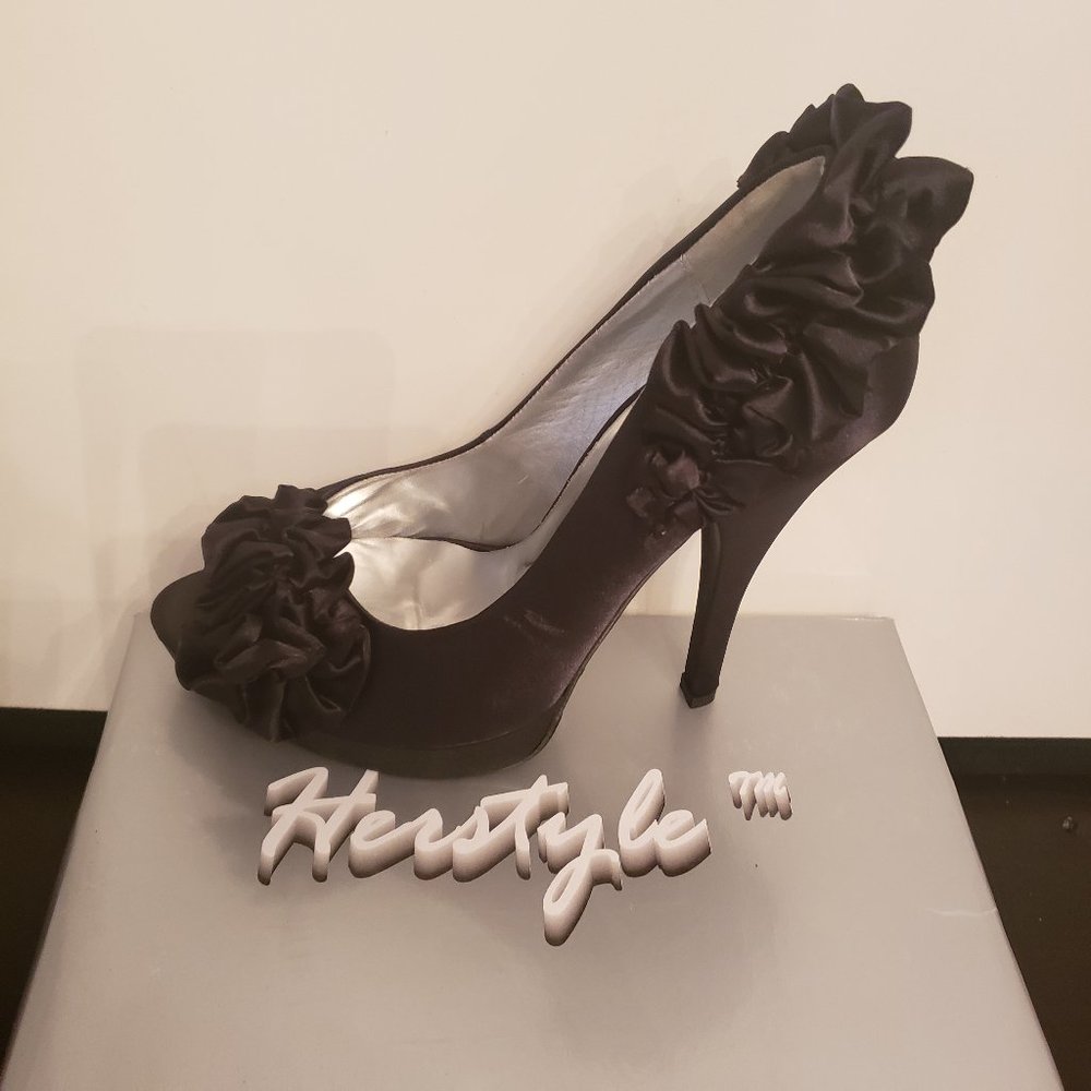Black ladies shoe